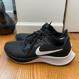 Women’s Pegasus 37 Nike Sneakers